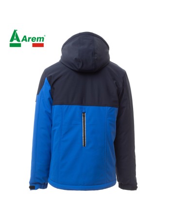 Giacca softshell colore blu royal/blu navy, cappuccio staccabile, banda riflettente, logo personalizzato per aziende.