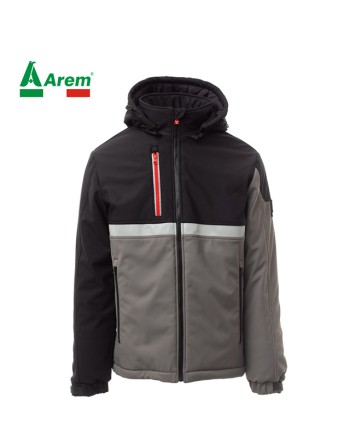Giacca softshell colore smoke/nero, cappuccio staccabile, banda riflettente, logo personalizzato per aziende.