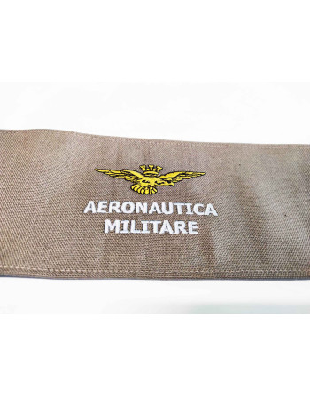 Adjustable Velcro arm straps, with an embroidered Aeronautica Militare logo guaranteed to be permanent.