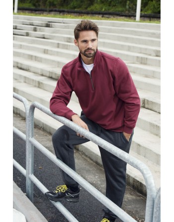Pantalones deportivos en tejido de sudadera deportiva, personalizados con bordados o estampados.