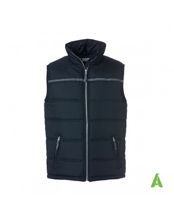Gilet smanicato colore blu con profili rifrangenti in alta visibilita' e ricamo personalizzato per aziende e lavoro.
