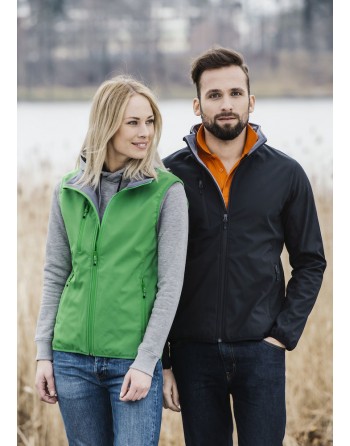 Softshelljacke für Männer mit dreilagigem Stoff, individuell gestickter Stickerei für Unternehmen, Sport und Promotion.