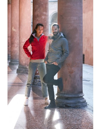 Softshelljacke für damen mit dreilagigem Stoff, individuell gestickter Stickerei für Unternehmen, Sport und Promotion.