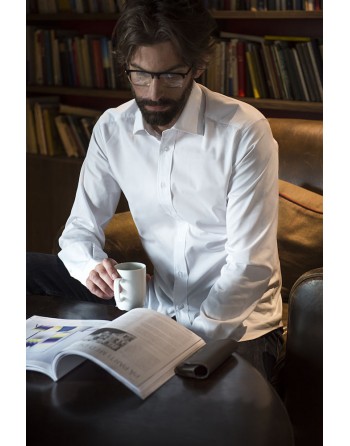 Man regular fit white color shirt, Twill 100% cotton with custom embroidery for companies, meetings and fairs.