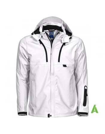 Giacca softshell triplo strato colore bianco con cappuccio, ricamo personalizzato e tasca porta smartphone/cellulare.