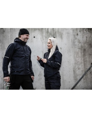 Giacca softshell da donna nera con cappuccio, triplo strato impermeabile e traspirante per aziende e ricamo su misura.