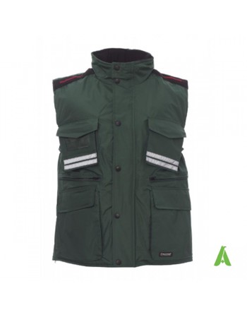 Gilet verde smanicato multitasche per aziende, portabadge, ricamo personalizzato, tasca portacellulare, interno imbottito.